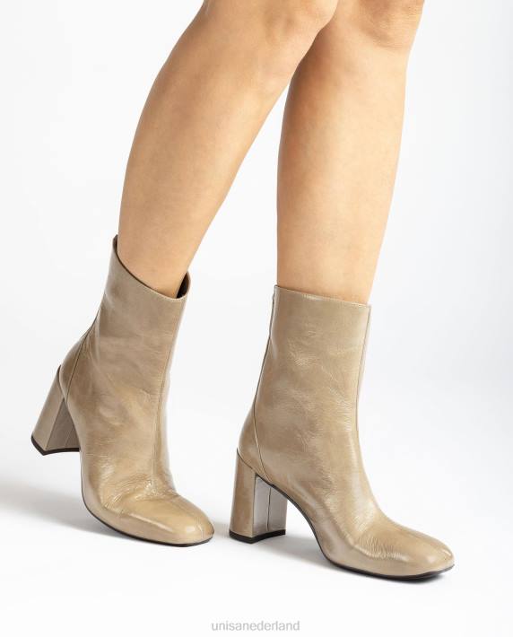 Unisa 02B01017 Enkellaars met vierkante neus en een naad in het midden vrouwen bevallig