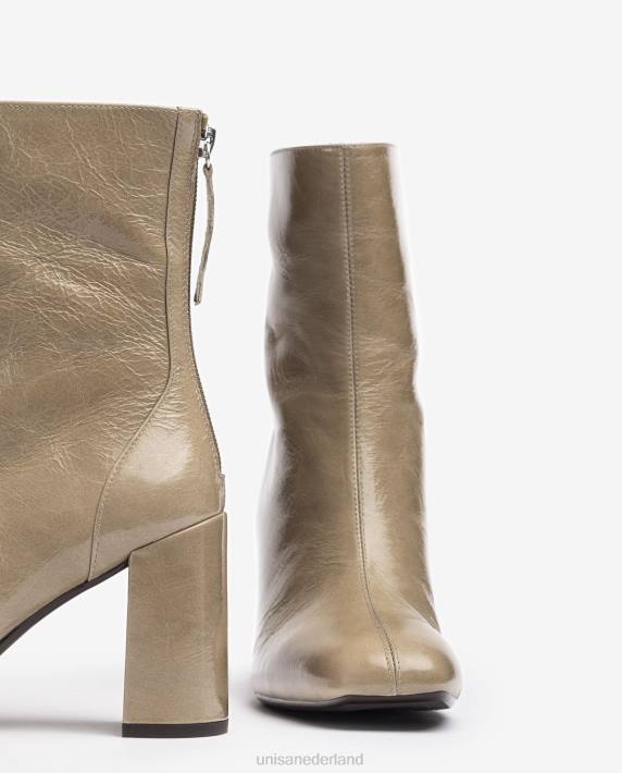 Unisa 02B01017 Enkellaars met vierkante neus en een naad in het midden vrouwen bevallig