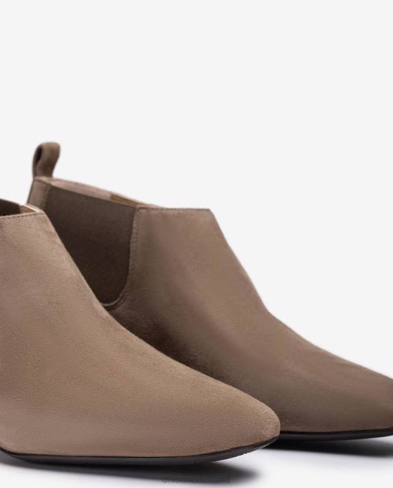 Unisa 02B0957 enkellaarsje met een inzetstuk aan de binnenkant vrouwen mode