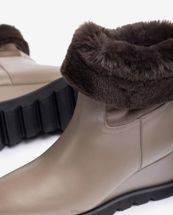 Unisa 02B0963 enkellaarsje met sleehak en warme voering vrouwen bruin