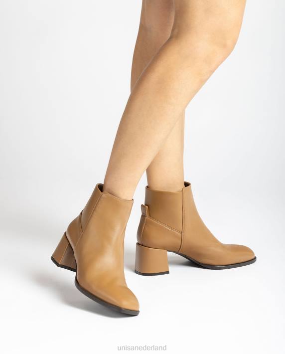 Unisa 02B0996 enkellaars met zijvouwen vrouwen bruin