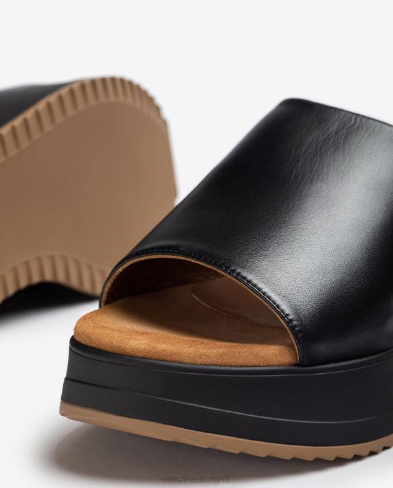 Unisa 02B0827 sandaal met een sleehak en een brede voorvoet vrouwen zwart