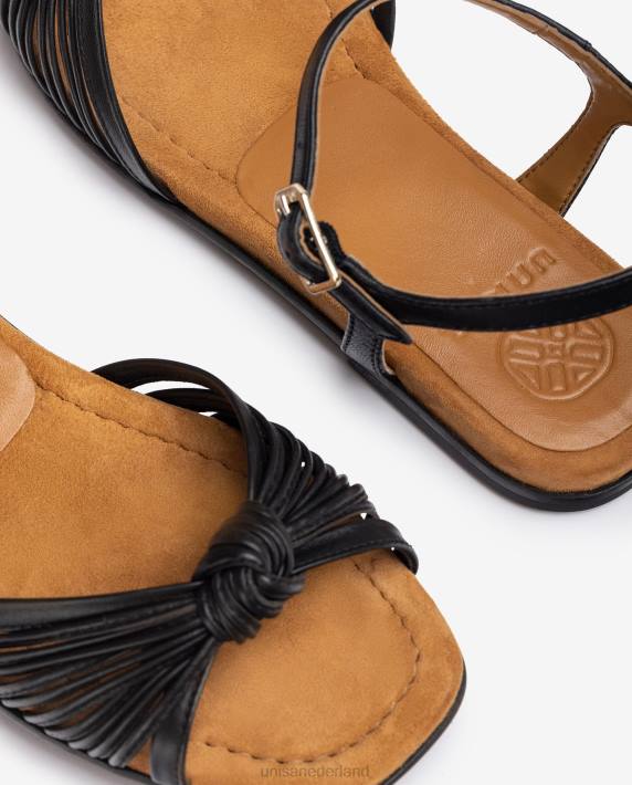 Unisa 02B0332 platte leren sandaal met meerdere banden vrouwen zwart