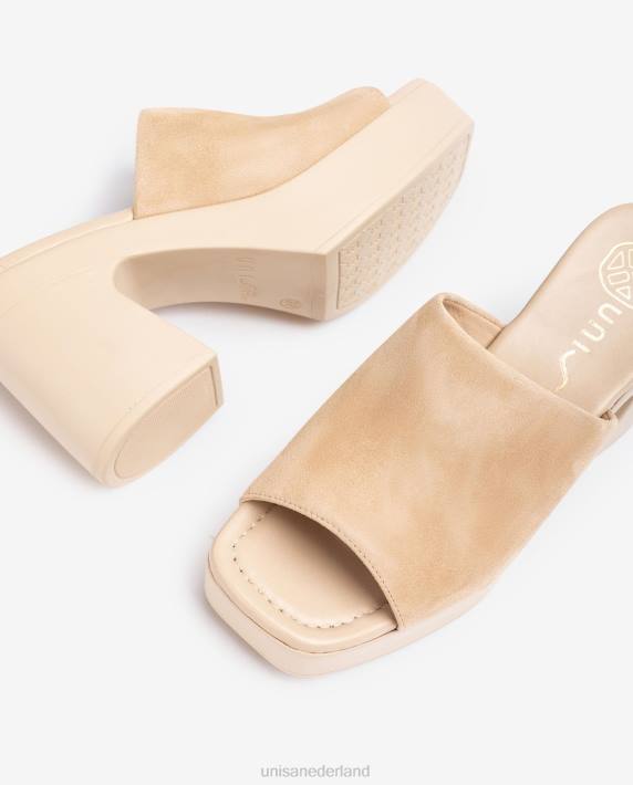Unisa 02B0234 brede vamp sandaal met een blokhak vrouwen mode