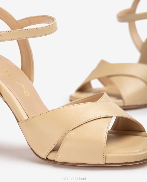 Unisa 02B0339 sandalen met gekruiste leren bandjes vrouwen beige