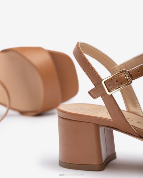 Unisa 02B0433 brede hak sandaal vrouwen bruin