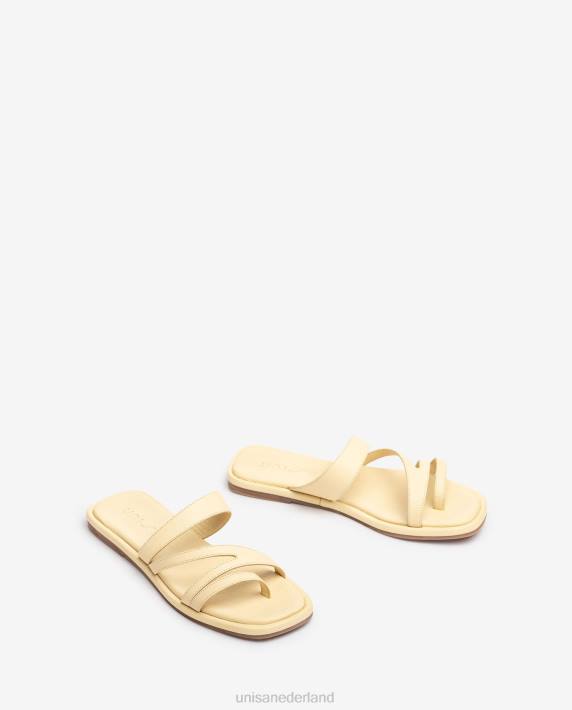 Unisa 02B015 platte sandaal met bandjes vrouwen beige